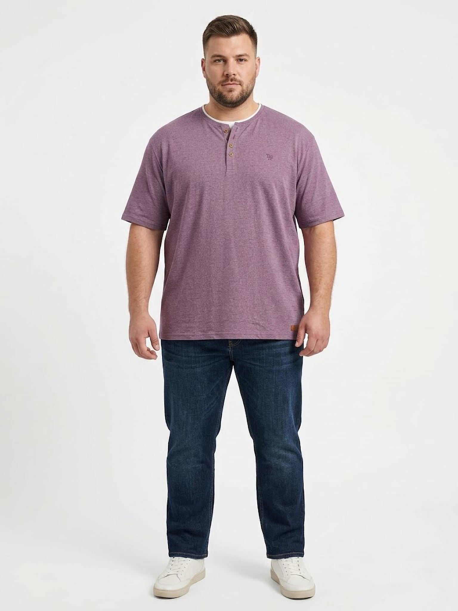 Camiseta Forestal "Henley Premium" – Estilo Cuello Panadero
