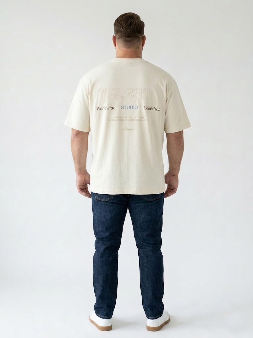 Camiseta Jack & Jones ESS. WRD. Studio Collection