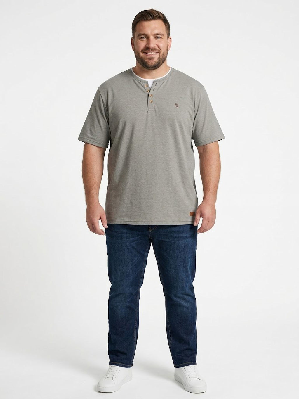Camiseta Forestal "Henley Premium" – Estilo Cuello Panadero
